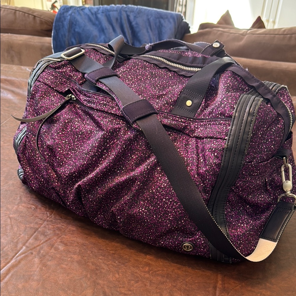 Lululemon Purple Speckled Duffel Bag